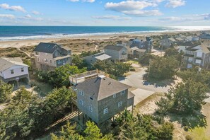 On the beach - Semi-Oceanfront Home w/ Sky Deck, Grills, Nearby Beach Access. Its Beach JAM'N! (Avon)
