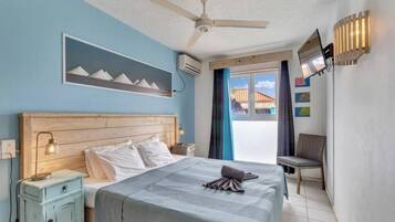 1 habitación, wifi y ropa de cama