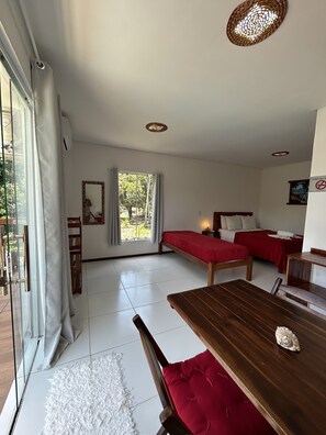 Standard Room | Free WiFi, bed sheets - Pousada Recanto Pontal de Maracaípe  (Ipojuca)