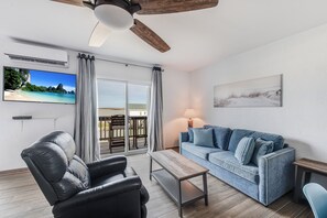 TV, offices - Drink your morning coffee on the deck watching the ships pass by. (Port Aransas)