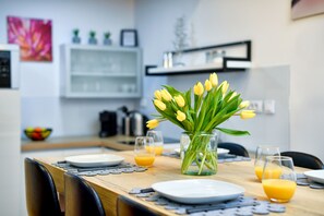 Florica Apartment | Private kitchen | Electric kettle - Florek & Florica (Krizevci)