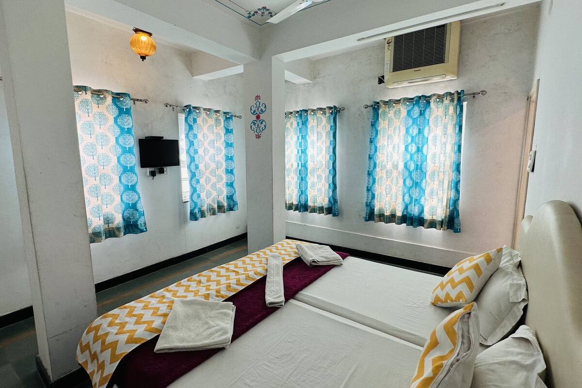 ห้องเอ็กเซกคิวทีฟ | โต๊ะทำงาน, ผ้าม่านกันแสง, ห้องเก็บเสียง, Wi-Fi ฟรี
