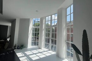 Basic-Apartment, 1 King-Bett und Schlafsofa | Innenbereich