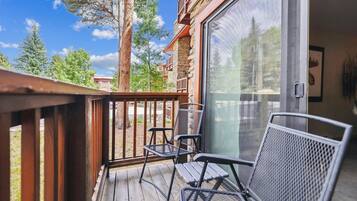 Condo, 2 habitaciones | Áreas de la propiedad