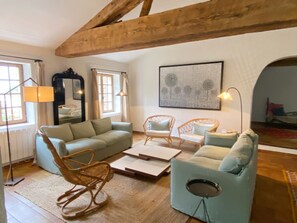 Smart TV, fireplace, books, stereo - Stunning villa with swimming pool in Bonnieux - Luberon (Bonnieux)