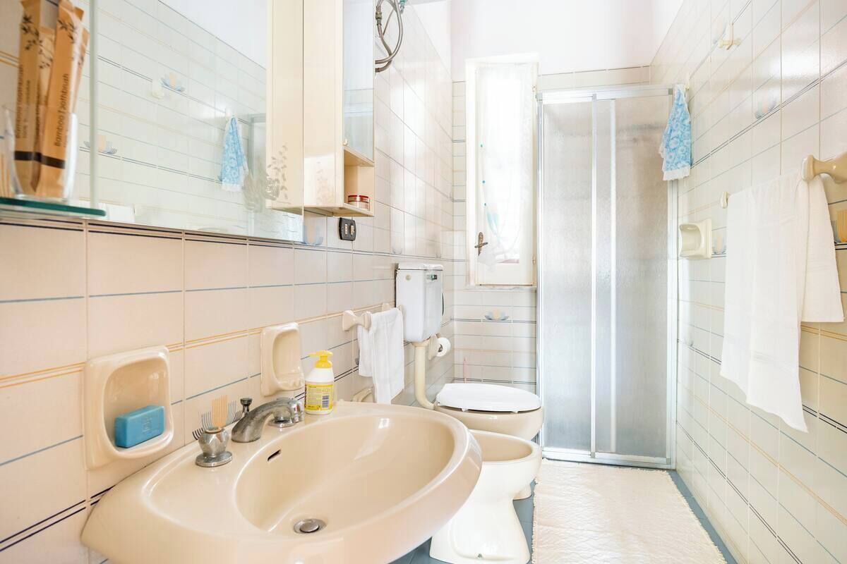 Bidet, serviettes fournies
