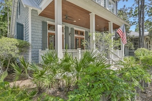 Exterior detail - Near Camp WaterColor- Sandy Feet by Royal Destinations (Santa Rosa Beach)