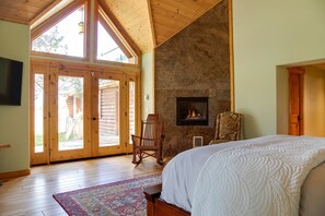 5 bedrooms, desk, iron/ironing board, free WiFi - JJ Ranch 40 acres 5 bdrm 3 bath private pool, sauna, soaking tub Mountain Views (Sisters)