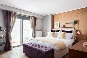 Egyptian cotton sheets, premium bedding, desk, soundproofing