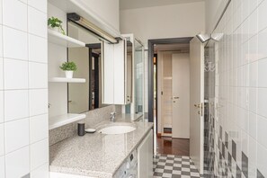Bañera, bidet