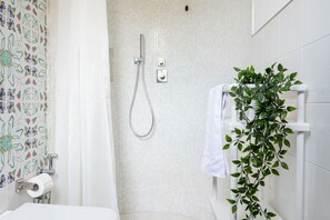 Douche, bidet
