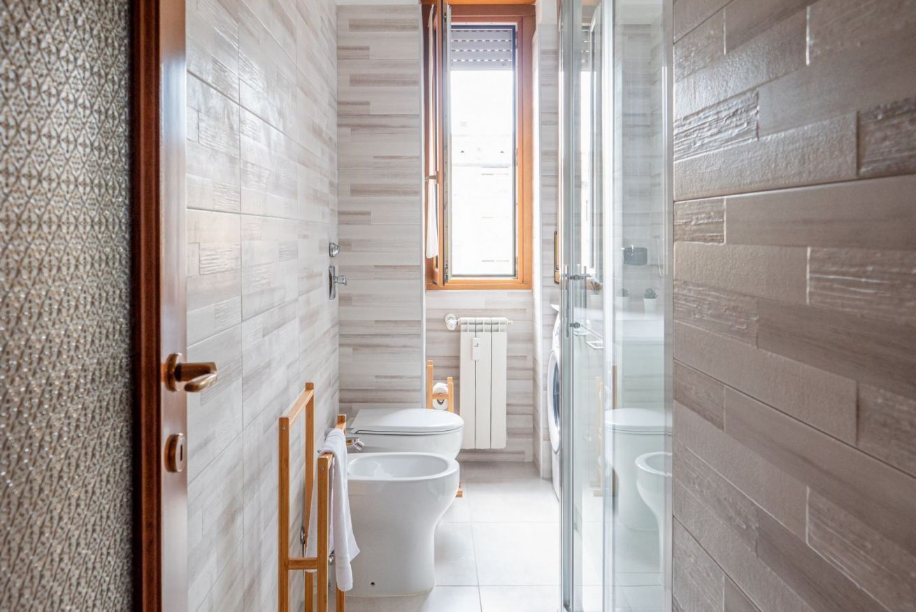 Dusche, Bidet