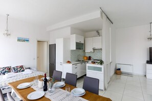 Dining - The Best Rent - Spacious apartment with balcony in viale Monza (Milano)
