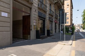Exterior - The Best Rent - Lovely loft with balcony near Piazza Vetra (Milano)