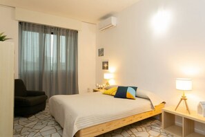 2 bedrooms