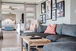3 habitaciones, tabla de planchar con plancha y wifi gratis 