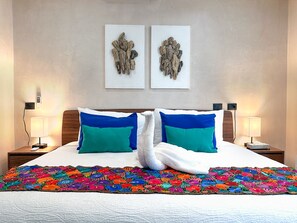 2 chambres, fer et planche à repasser, Wi-Fi gratuit, draps fournis