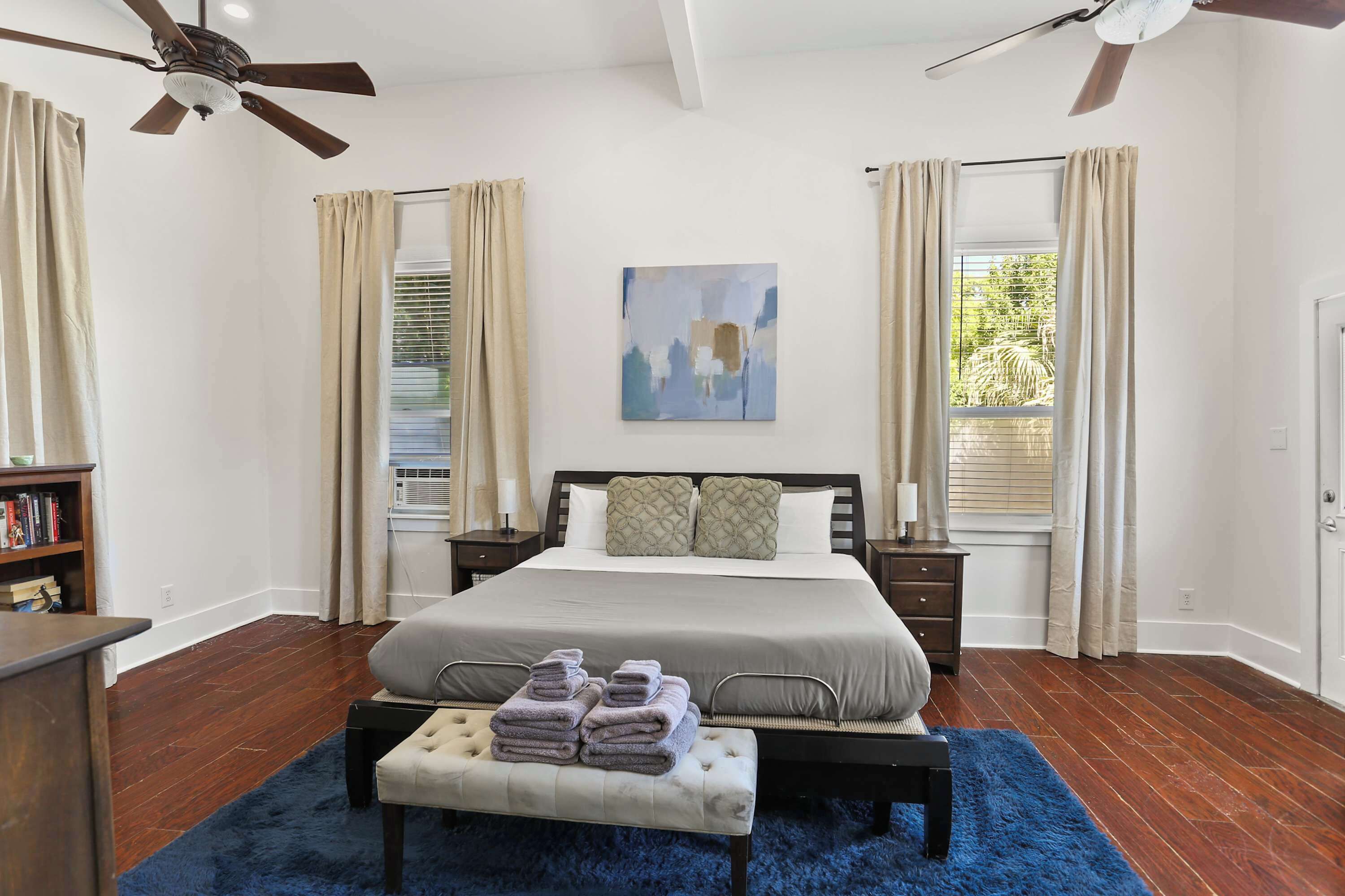 2 chambres, fer et planche à repasser, lit parapluie, Wi-Fi