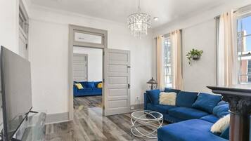 Televisio, työhuone