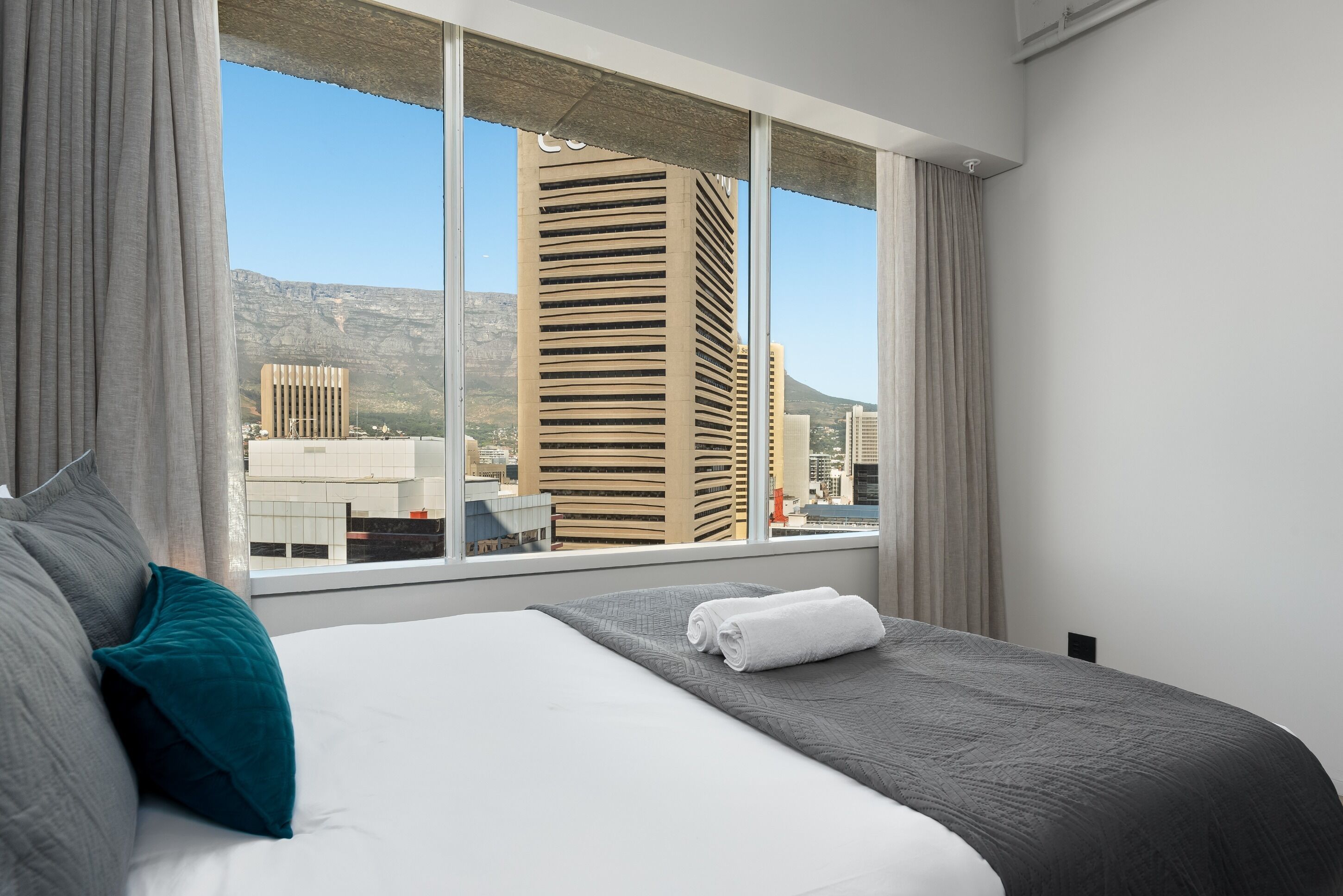 1 camera, ferro/asse da stiro, Wi-Fi, lenzuola