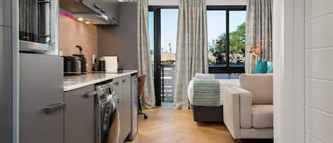 1 bedroom, iron/ironing board, WiFi, bed sheets