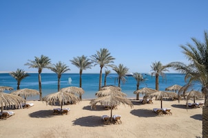 Private beach, sun loungers, beach umbrellas, beach towels