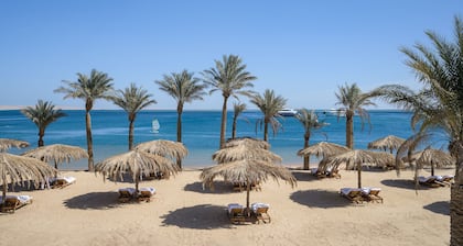 Serry Beach Resort