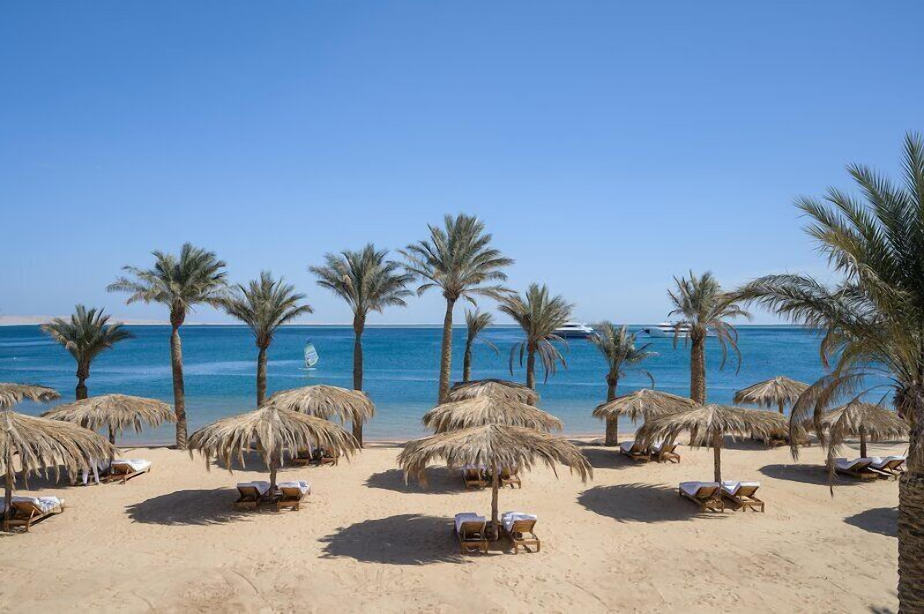 Private beach nearby, sun-loungers, beach umbrellas, beach towels