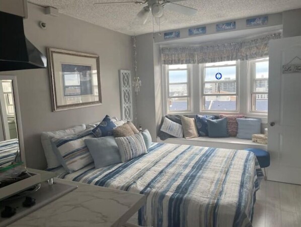 1 bedroom, free WiFi, bed sheets