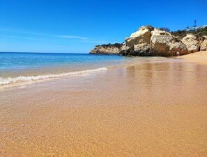 Beach - Porches | Algarve | Beach | Holidays (Algarve - Porches)