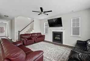 Living area - The Ocean Breeze Estate - New construction! (Norfolk)