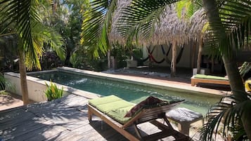 Alberca al aire libre