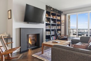 Téléviseur connecté, foyer