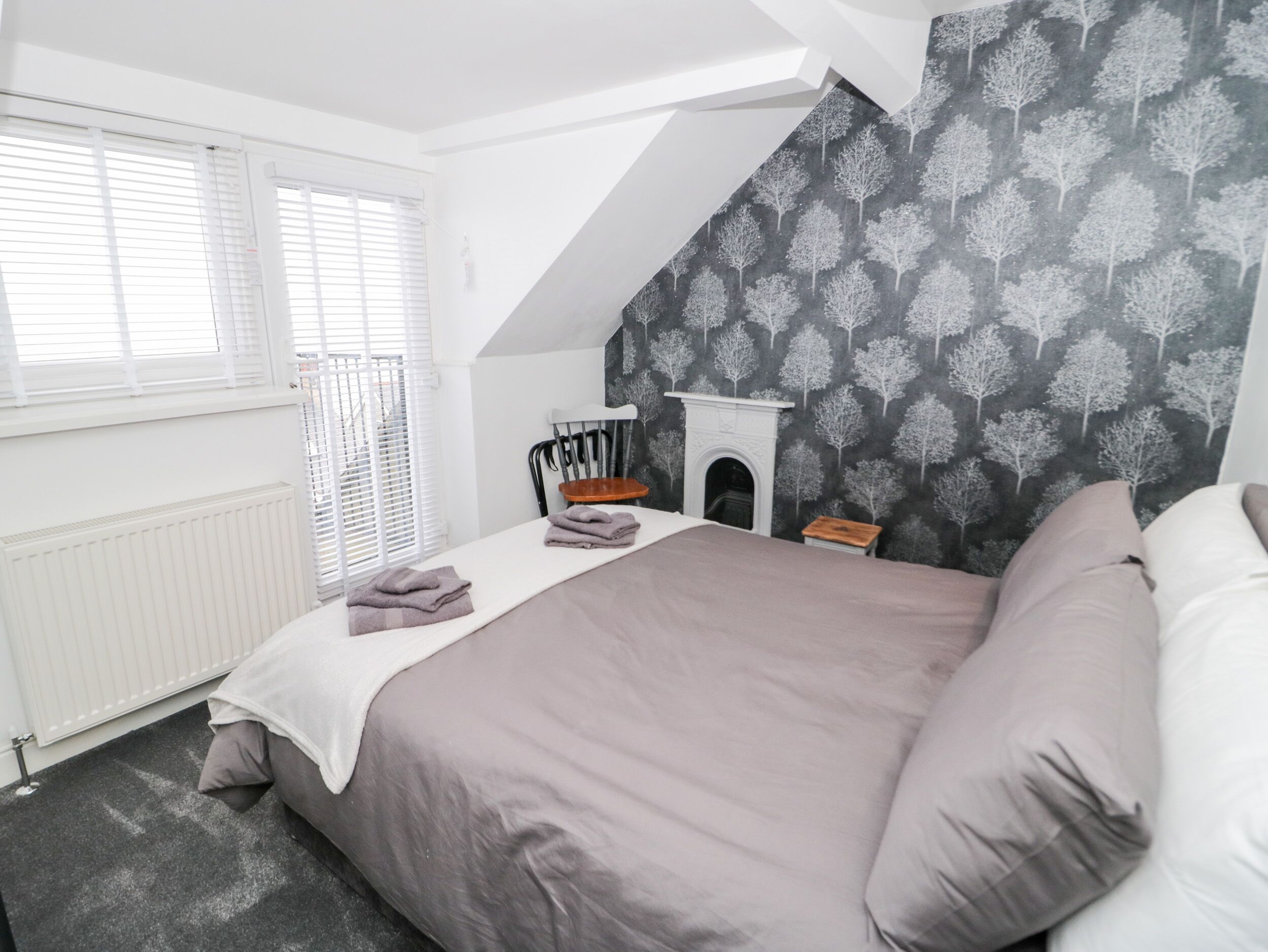 6 ห้องนอน, ห้องพักตกแต่งอย่างมีเอกลักษณ์, ตกแต่งพิเศษโดยเฉพาะ, Wi-Fi ฟรี