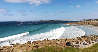 Nouvelle Villa Azenor vue mer Avec Piscine Intérieure Toute L'année À100m mer
