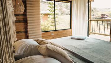 1 bedroom, premium bedding, pillowtop beds, individually furnished