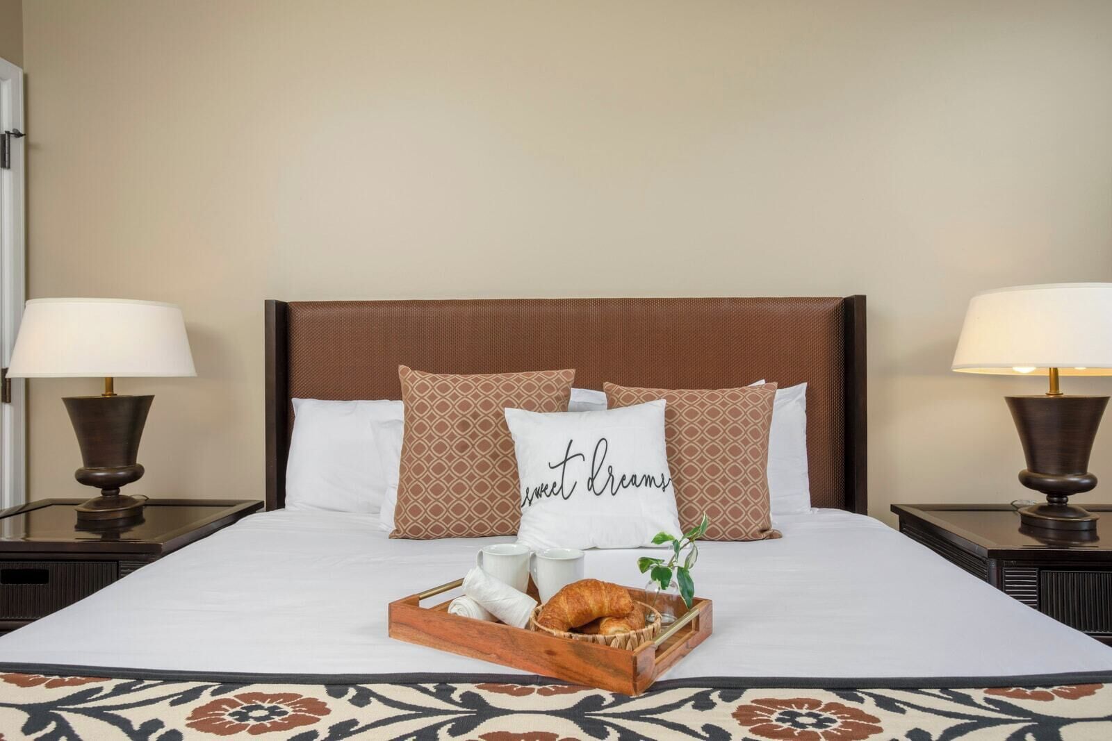 1 bedroom, iron/ironing board, travel cot, free WiFi
