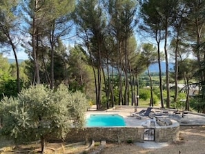 Outdoor pool, a heated pool