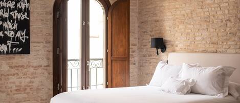 Signature Suite | 1 bedroom, Egyptian cotton sheets, premium bedding, down comforters