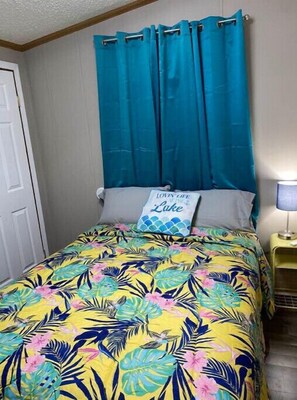 3 Schlafzimmer, Schreibtisch, kostenloses WLAN, Bettwäsche