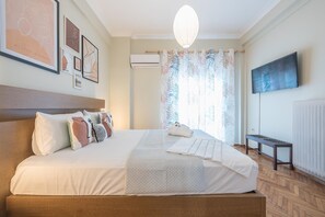 Apartment | 1 bedroom - Supreme Suite With Balcony by Cloudkeys (Athens)
