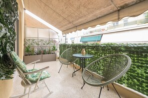 Apartment | 1 bedroom - Supreme Suite With Balcony by Cloudkeys (Athens)