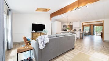 Smart TV, foosball, table tennis, books