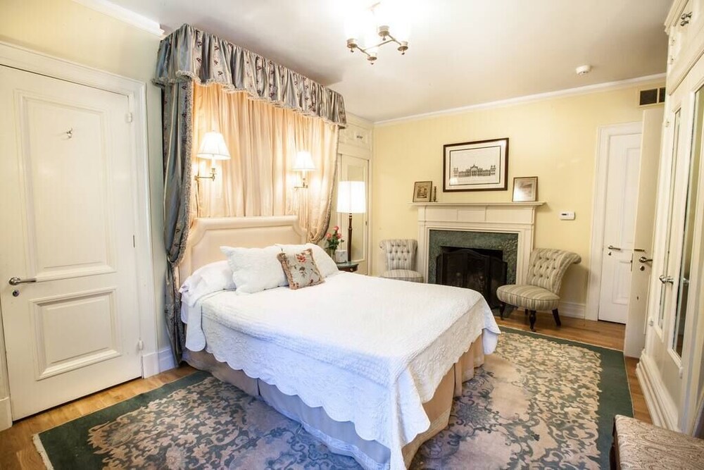 The Winthrop Estate 12K SF 32 Acres Lenox Vrbo