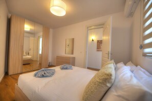 3 habitaciones, tabla de planchar con plancha y wifi gratis