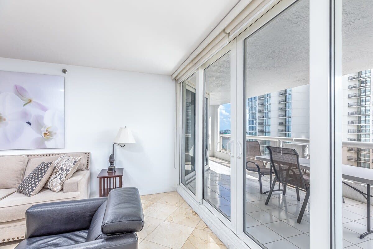 Télévision, espaces bureaux