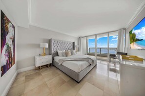 2 Schlafzimmer, Schreibtisch, Bügeleisen/Bügelbrett, WLAN