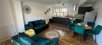 Remarkable 3-bed House in Cambridge