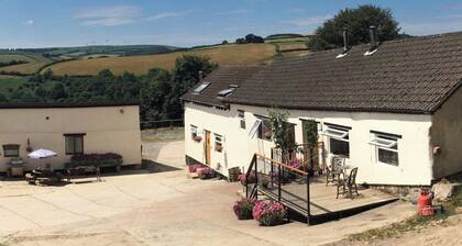 Cottage on Exmoor - Sleeps 8 & Parking