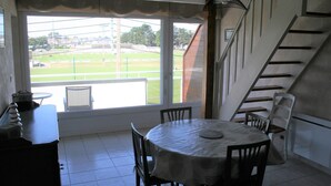 Dining - Cosy house with balcony near the sea (Dinard)